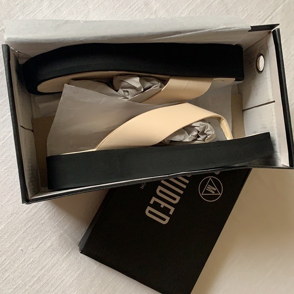 Thong platform sandals - size 5 - Picture 4 of 8